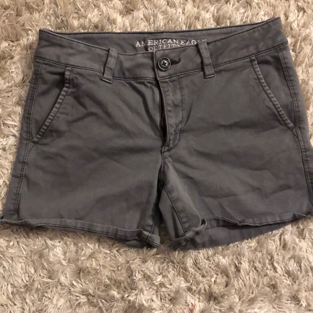 American Eagle grey super stretch shorts